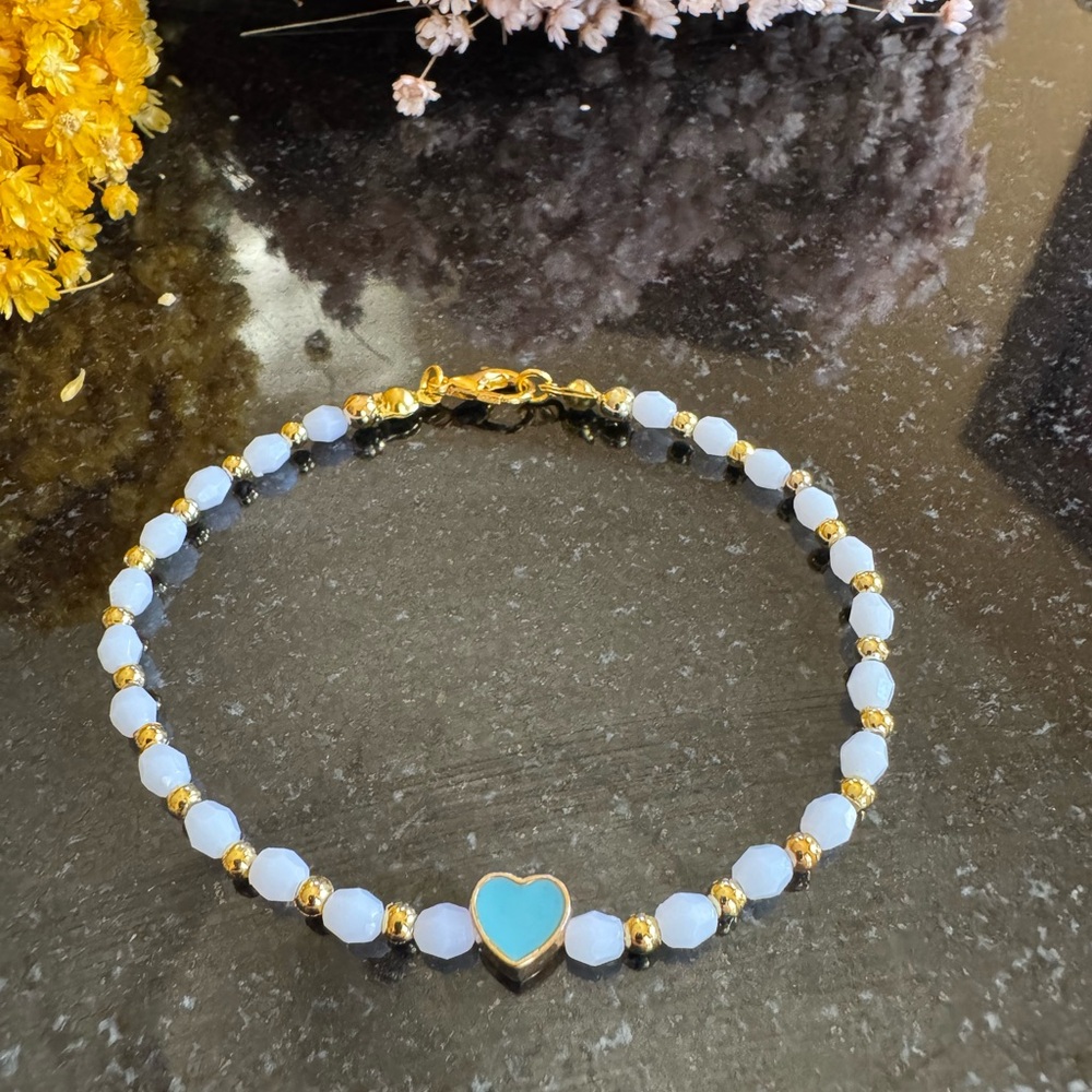 NWT Gold and Blue Heart Bracelet / Anklet